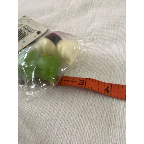 Lot Of 3 Mini Plastic Sombrero Hats Cinco De Mayo Mini Pop Eyes Figures Toys - Picture 8 of 9